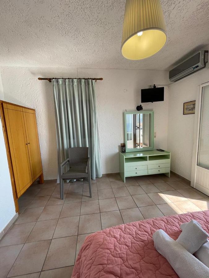 Yannis Apartments Μπαρμπάτι Εξωτερικό φωτογραφία