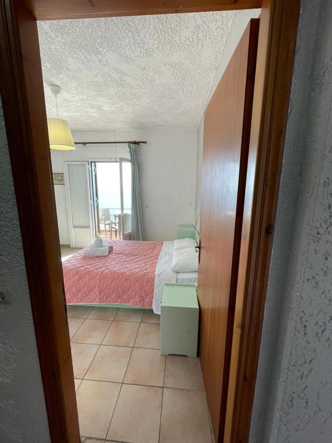 Yannis Apartments Μπαρμπάτι Εξωτερικό φωτογραφία